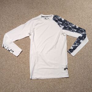 LAFROI Burst Maximum Performance Rash Guard Shirt M White Black Skulls